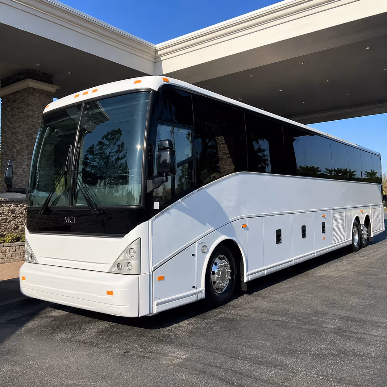 shuttle buses for spirit aerosystems and wichita aviation corridor groups