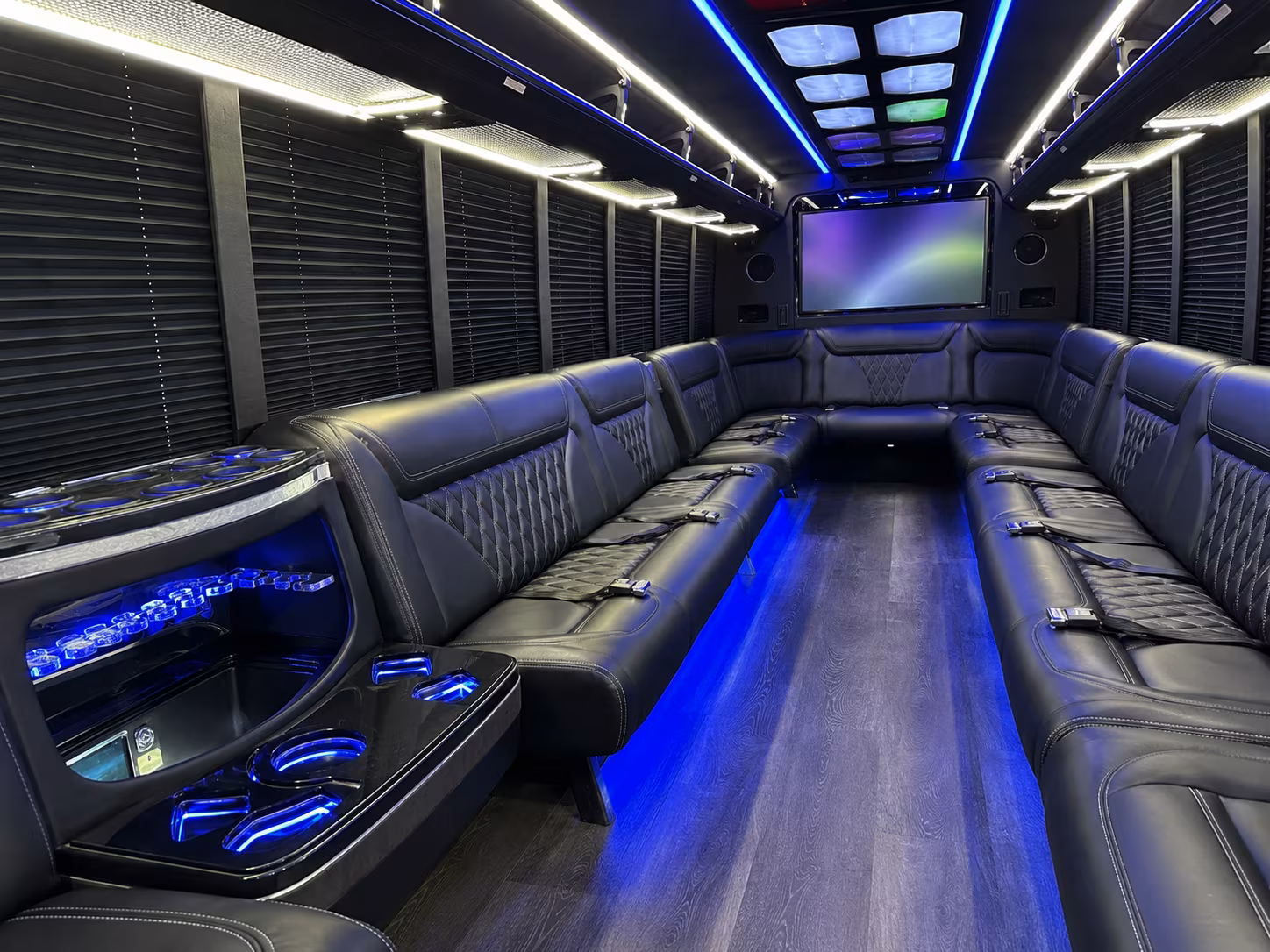 wichita 20 passenger party bus inside
